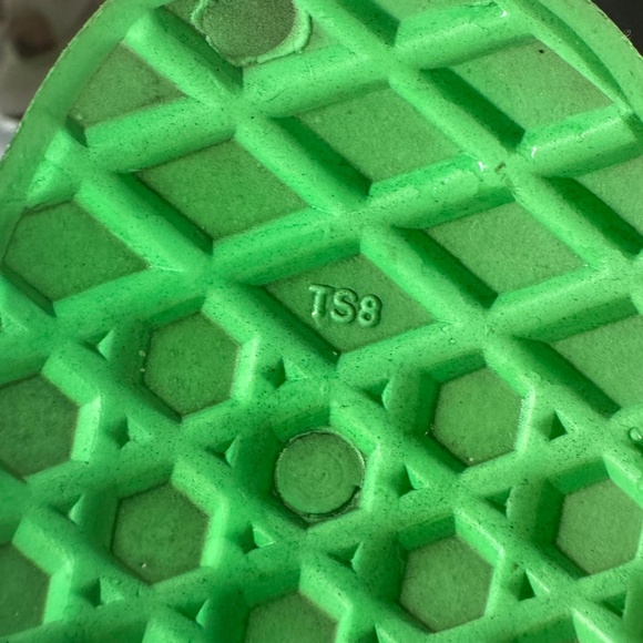 Toddler MTE Slip-On TRK Shoe - Picture 7 of 7